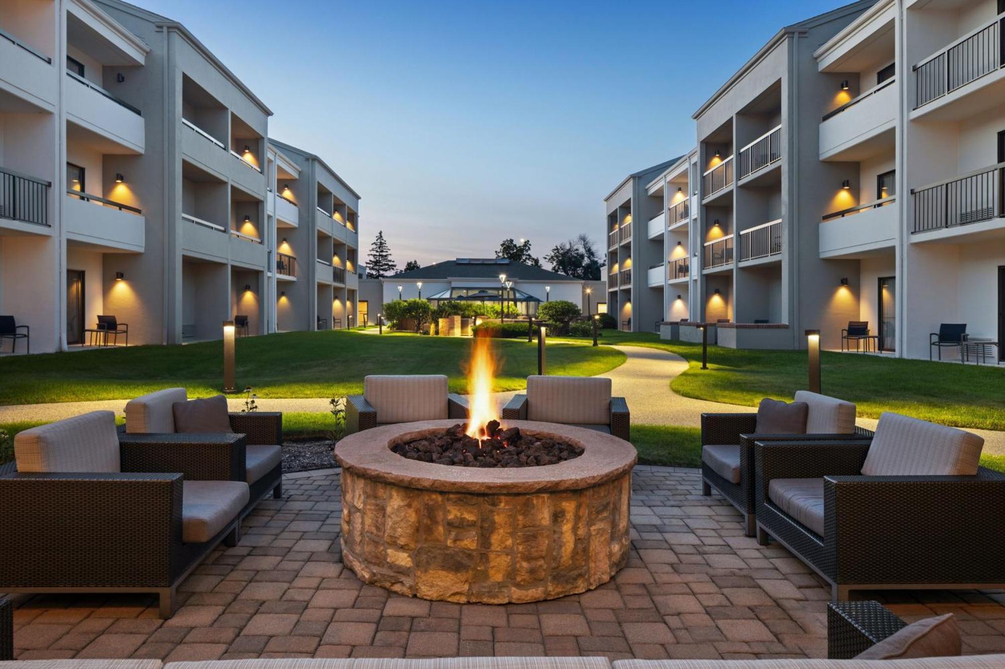 Courtyard By Marriott Chicago Waukegan / Gurnee Hotel Luaran gambar