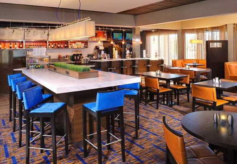 Courtyard By Marriott Chicago Waukegan / Gurnee Hotel Restoran gambar